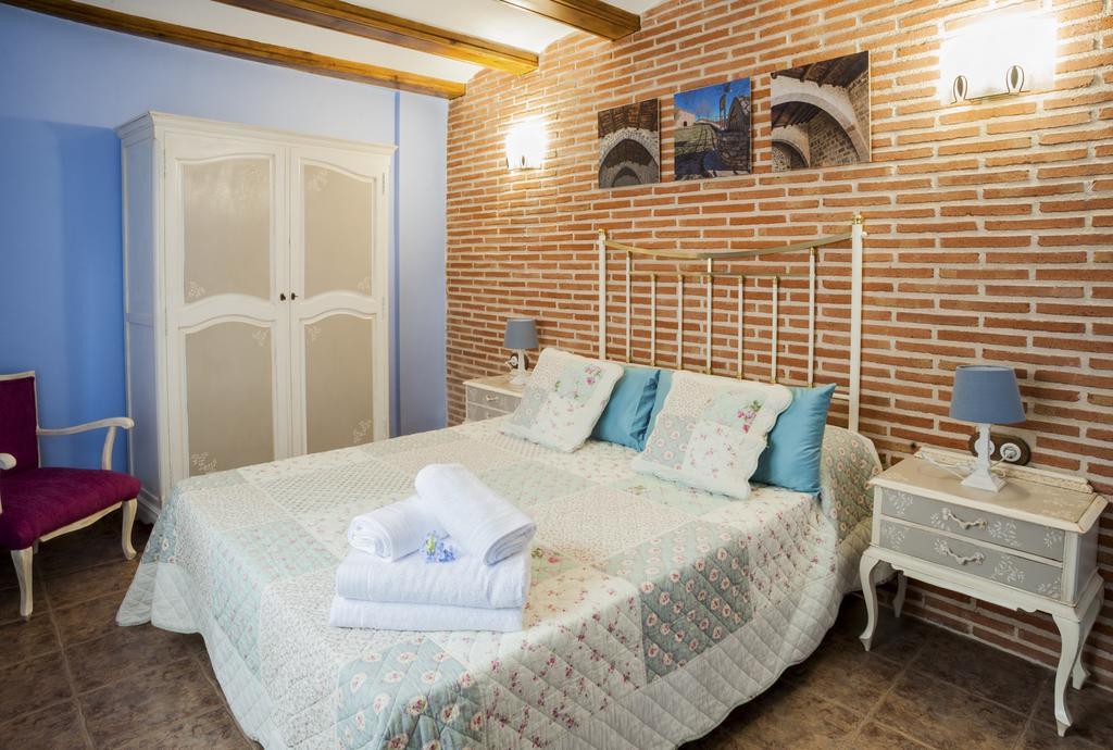Apartamentos Rurales Millan La Mata de los Olmos Dış mekan fotoğraf